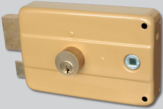 comprar Fechadura de porta de aro estilo europeu de latão sólido / fechadura de aro de aço com placa de ataque Fabricação em linha