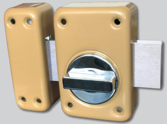 Fermeture de porte à jantes à cylindre unique Fermeture à jantes à cylindres faite par un professionnel